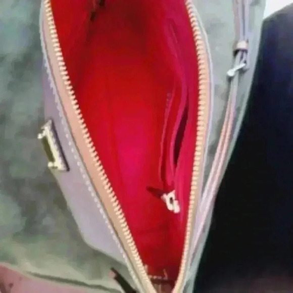 Amazing!  NWOT Dooney & Bourke  Bag - Picture 9 of 13